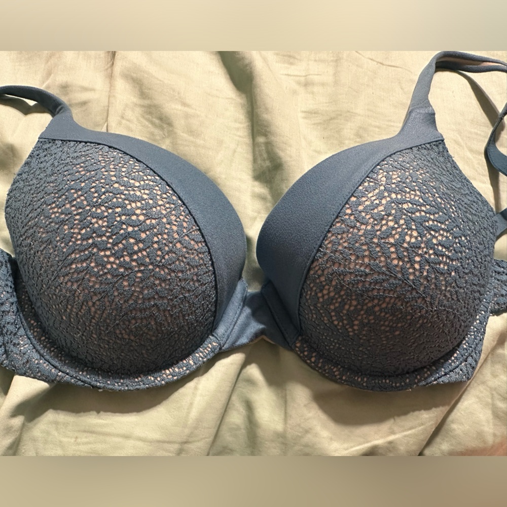 Victoria’s Secret Blue Bra